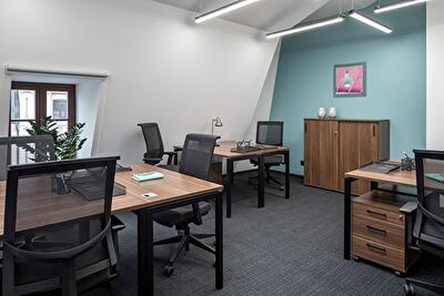 Київ, Верхній Вал вул., 48/28А