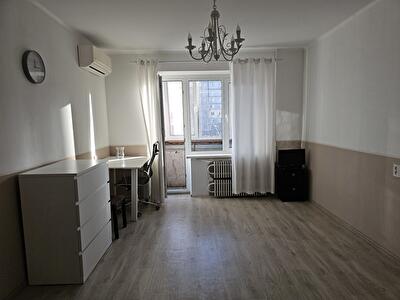 Днепр, Добровольцев ул., 6