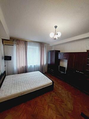 Київ, Академіка Філатова вул., 1/22