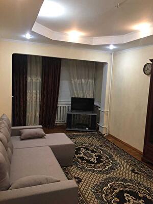 Київ, Кубанської України вул., 45