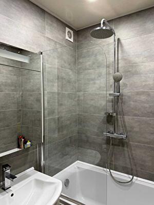 Дніпро, Героїв просп., 21