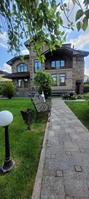 Киев, Лесная ул.