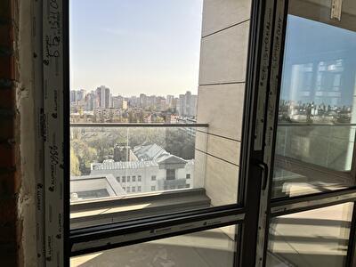 Берестейський, 42А