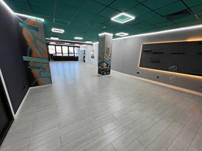 Киев, Евгения Коновальца ул., 36Д