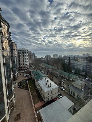 Одеса, Леонтовича вул., 16