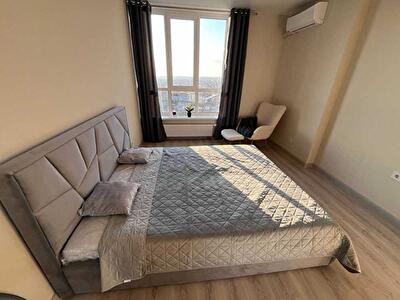 Академика Глушкова просп., 42