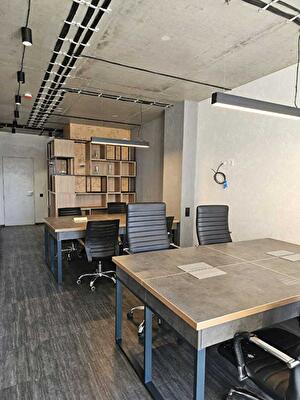 Киев, Заречная ул., 2 К3