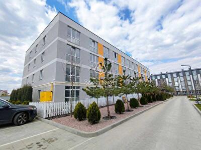 с. Святопетрівське, Гідності, 3