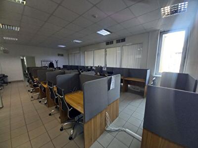 Днепр, Василия Жуковского ул., 3