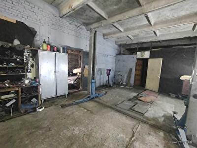 Киев, Пуховская ул., 2