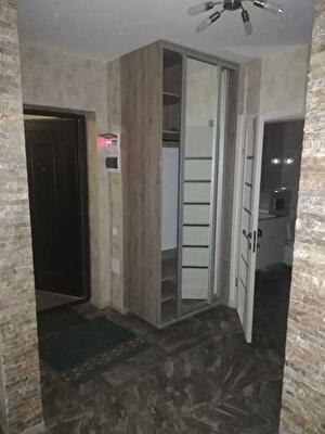 Киев, Сімї Крістерів, 20