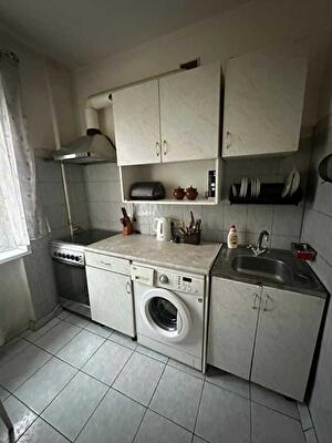 Киев, Соборности просп., 16