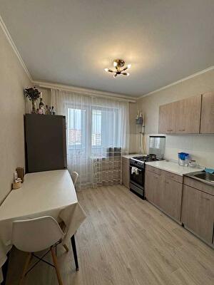 Михаила Лушпы просп., 22