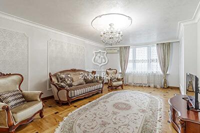 Киев, Валерия Лобановского просп., 150Д