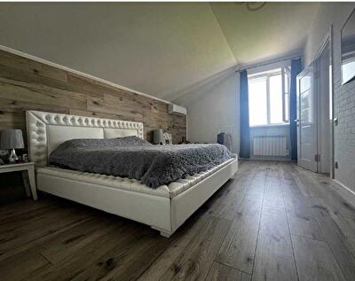 Киево-Святошинский район, с. Горенка, Мичурина ул.