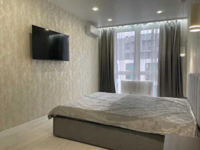 Києво-Святошинський район, с. Петропавлівська Борщагівка, Оксамитова вул., 9А