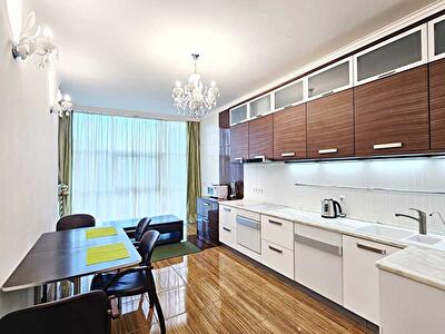 Київ, Звіринецька вул., 59