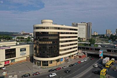 Євгена Сверстюка вул., 2а