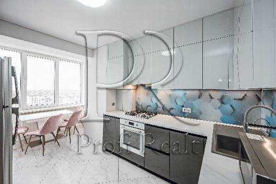 Київська обл., Києво-Святошинський район, с. Софіївська Борщагівка, Академіка Шалімова вул., 70/2