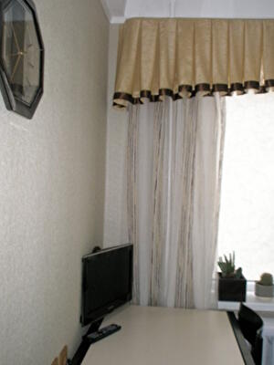 Алишера Навои просп., 86