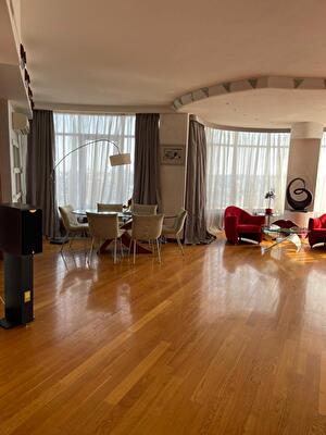 Предславинская ул., 31/11