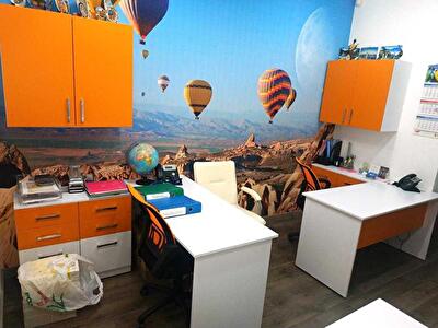 Київ, Мечнікова вул., 10/2