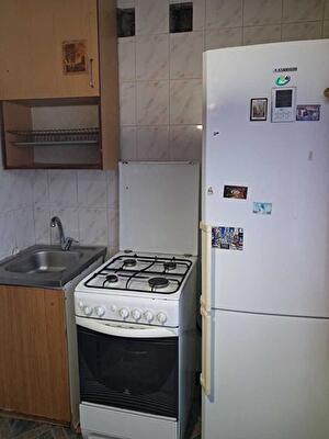 Киев, Краковская ул., 10