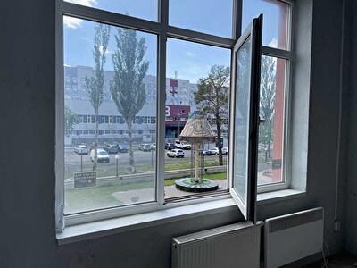 Київ, Запорожця вул., 26А