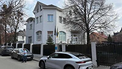 Київ, Старонаводницька вул., 4В