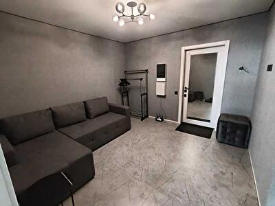 Київ, Бориса Гмирі вул., Антоненка-Давидовича, 1