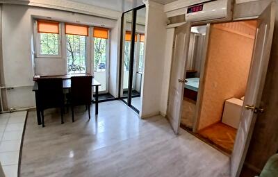 Киев, Голосеевский просп., 82