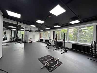 Київ, Кудряшова вул., 18А