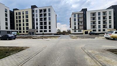 Героев Крут ул.