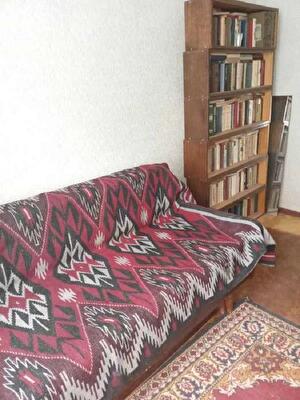 Киев, Ярослава Гашека бул., 16