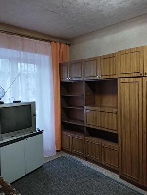 Киев, Вышгородская ул., 24