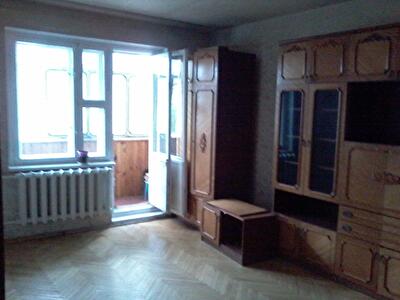 Киев, Тростянецкая ул., 7