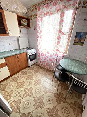 Володимира Маяковського просп., 34