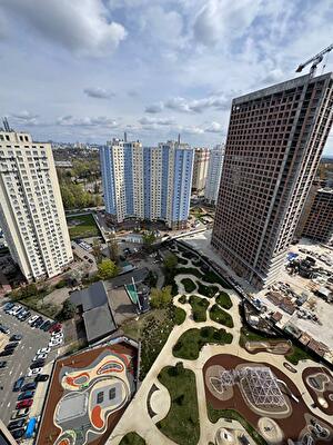 Київ, Академіка Заболотного вул., 1А