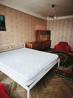 Киев, Русановский бул., 5
