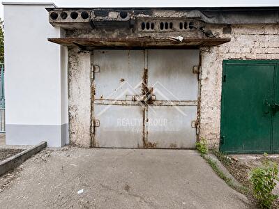 Днепропетровская обл., Криворожский район, г. Кривой рог, Металлургов просп.