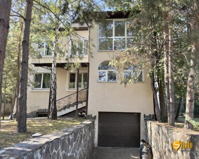 Киевская обл., Обуховский район, пгт Козин