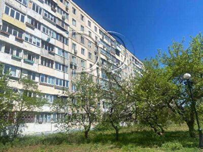 Прирічна вул., 5