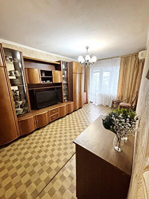 Космонавтов ул., 146В
