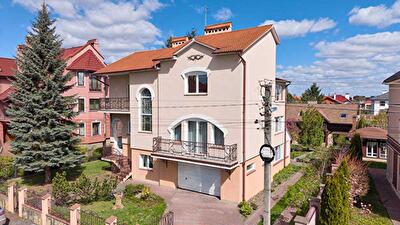Львівська обл., Пустомитівський район, с. Конопниця, Франка