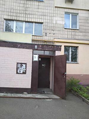 Київ, Романа Шухевича просп., 22