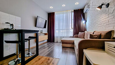 Соборности просп., 17 К2, К2