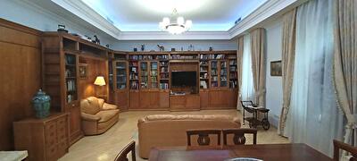 Левандовская ул., 12