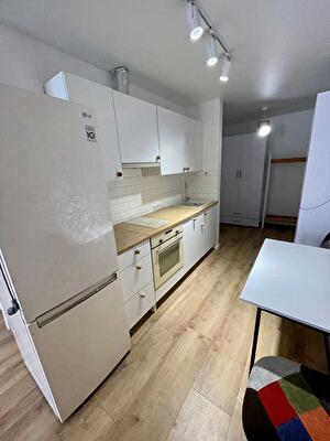 Київська обл., Вишгородський район, м. Вишгород, Шолуденка вул., 20