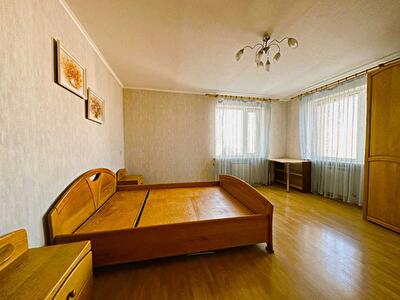 Петра Григоренко просп., 38