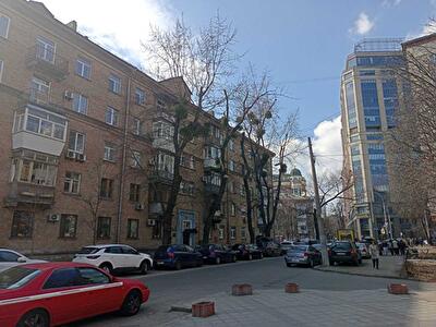 Лейпцизька вул., 2/37
